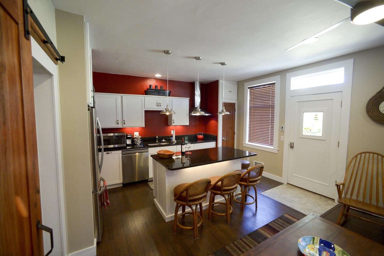 Captain'S Quarters Vacation Rental Friday Harbor Esterno foto